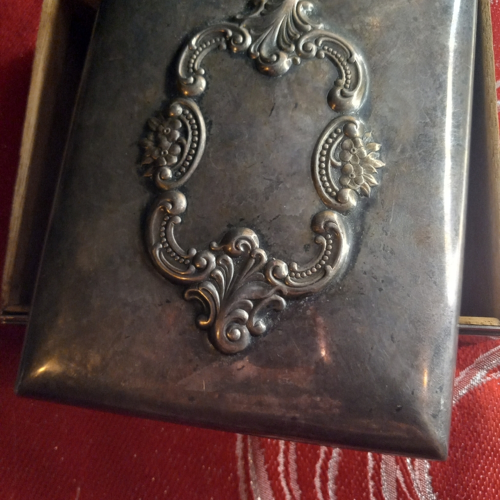 Wallace 263 Silver Antique Jewelry Box. Needs Polish To Buyers Liking - Picture 4 of 7